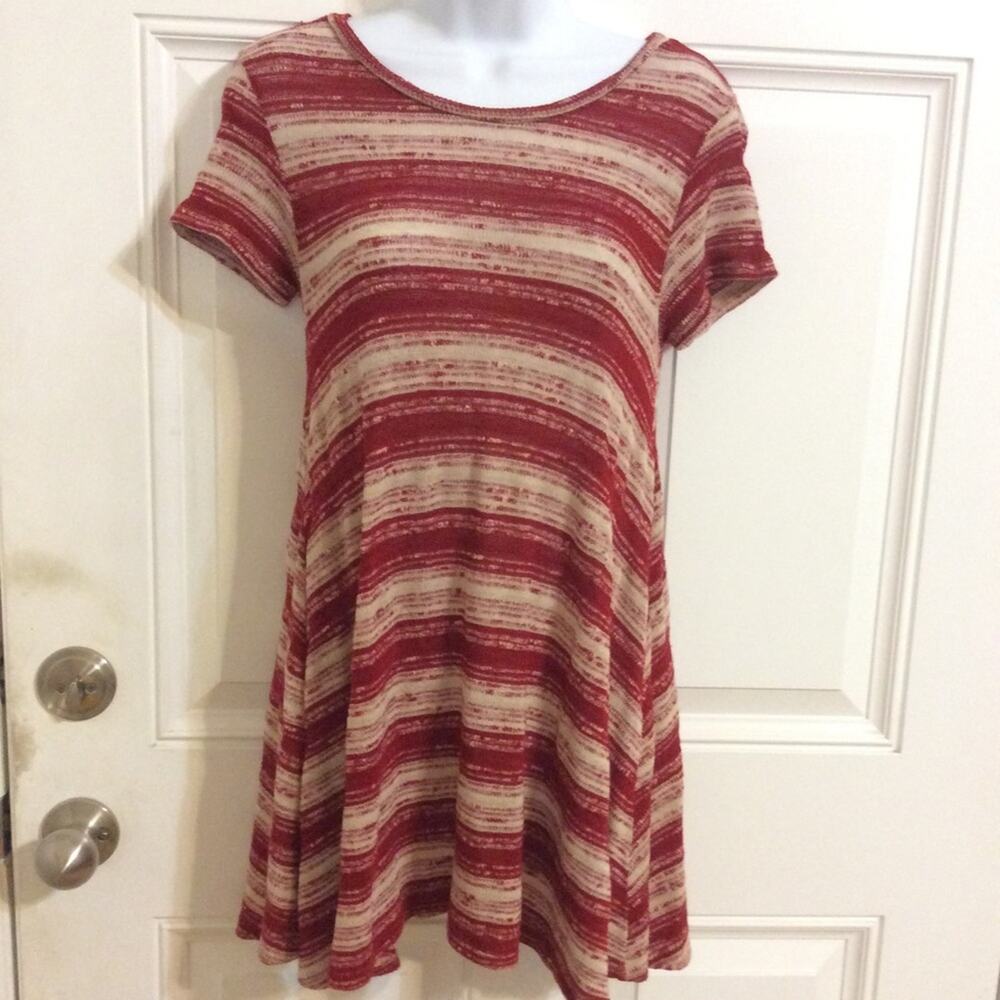 $5 SALE! Chris & Carol Lightweight Sweater Tunic
